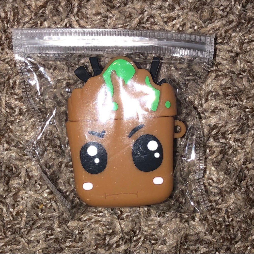 Baby Groot AirPod Case